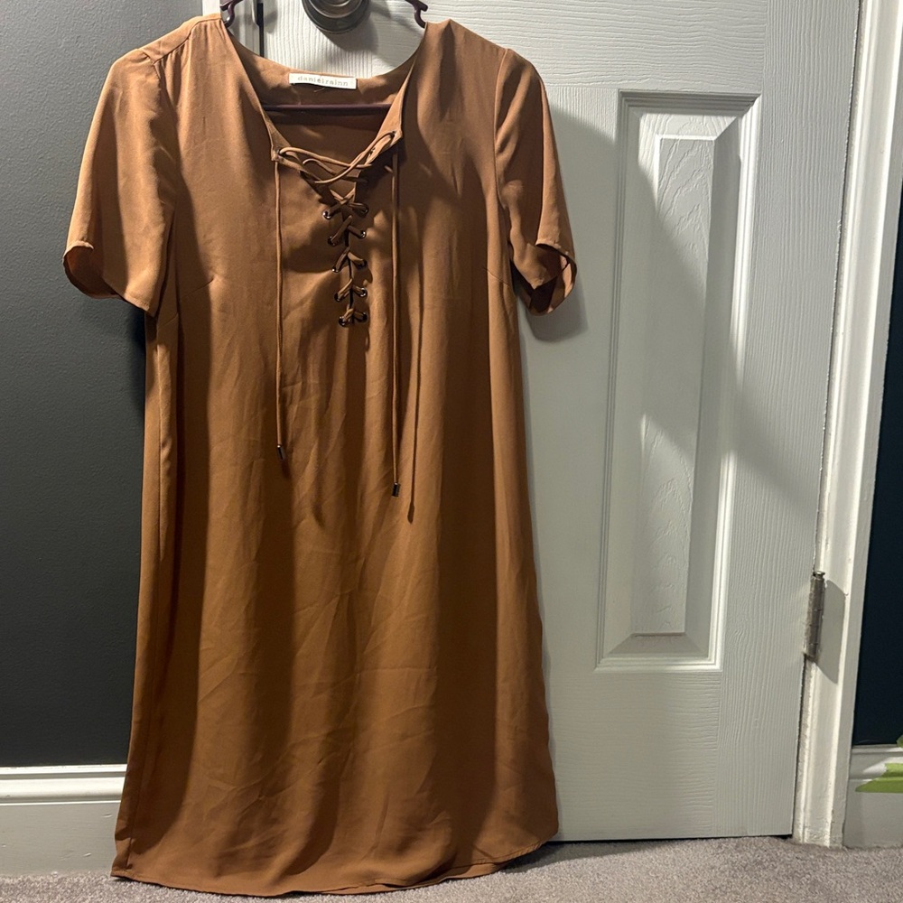 Daniel Rainn Tan Lace-Up Blouse NWOT